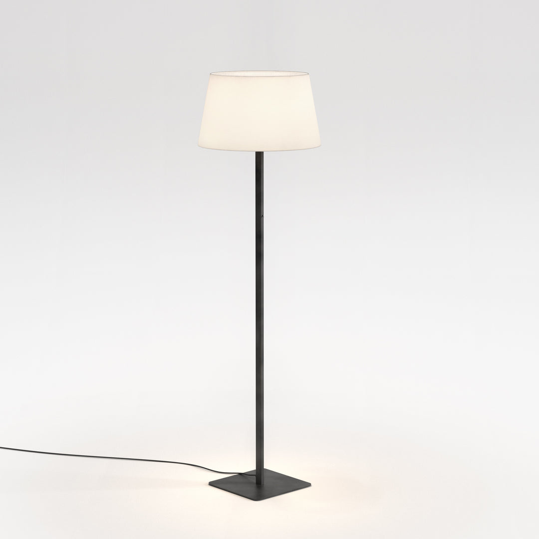 Astro Beaumont Floor | Matt Black | Floor Light 1480008