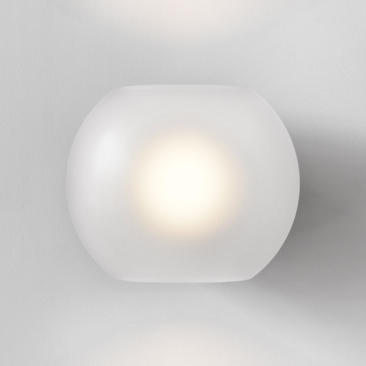 Astro Luna | Matt White | Wall Light 1489001