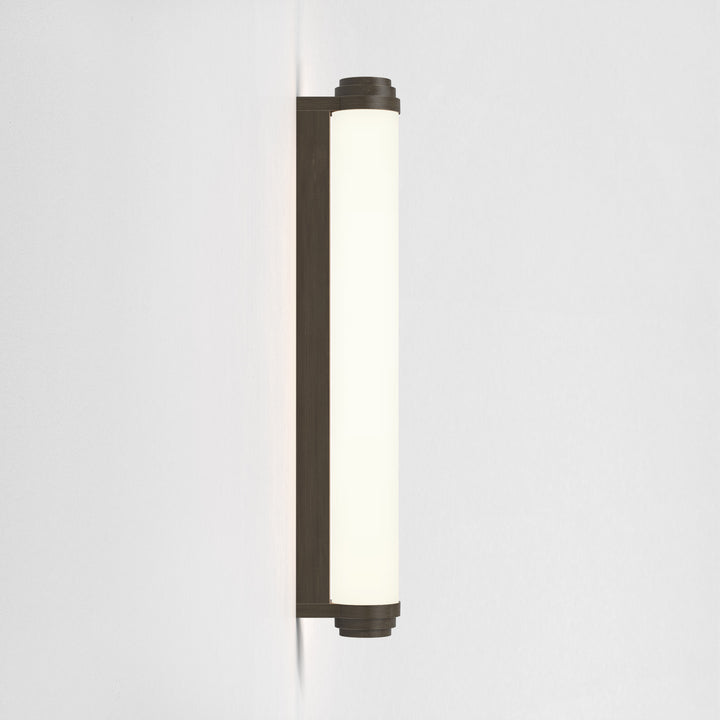 Astro Burlington 600 Phase | Bronze | Wall Light 1477005