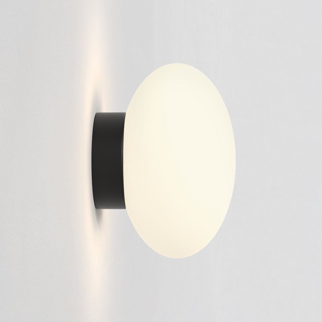 Image of Astro Zeppo Wall, supplied by Prisma Lighting