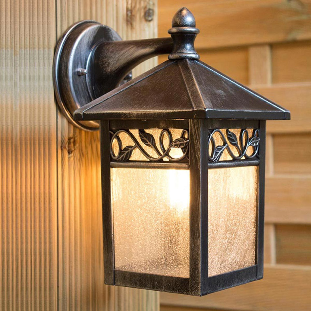 Norlys Winchcombe 1 Light Wall Lantern GZH-WC2 Black/Silver