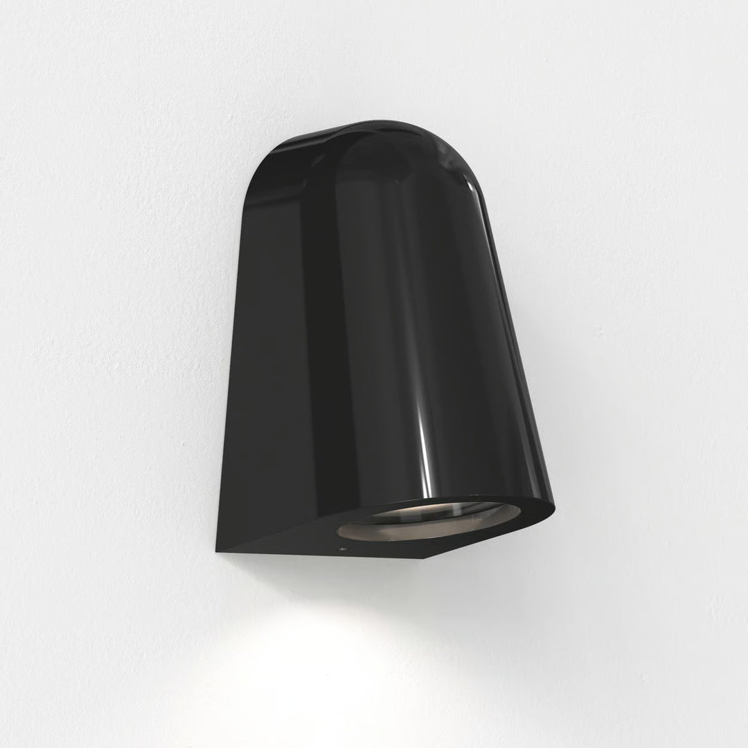 Astro Mast Light in Gloss Glaze Black finish
