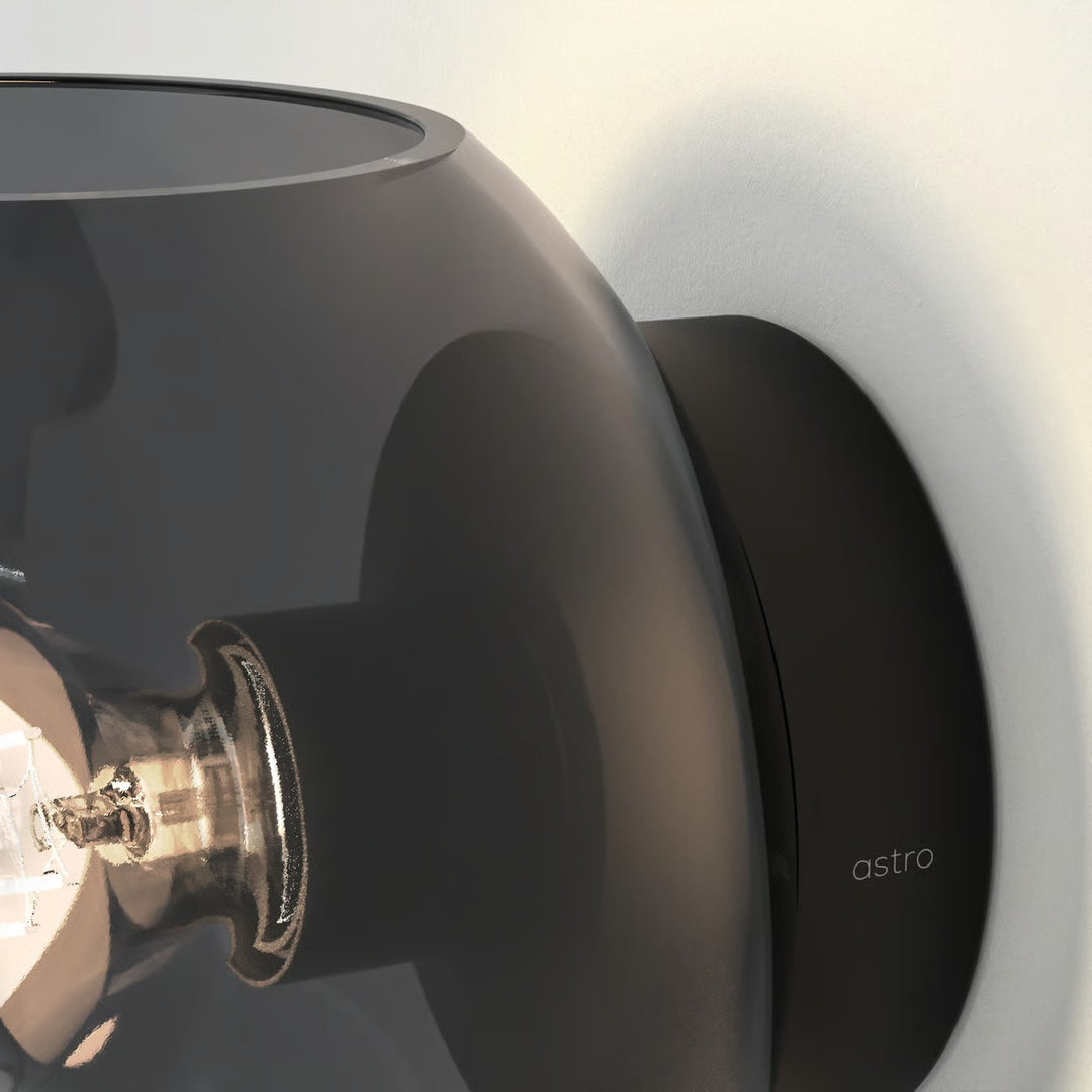 Luna | Matt White | Wall Light