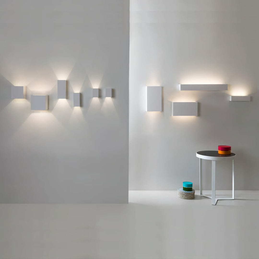 Pella 325 | Wall Light