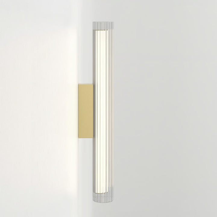 io 665 | Wall Light