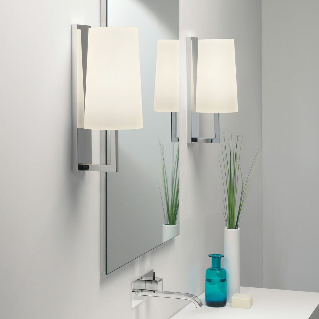 Riva 350 | Wall Light