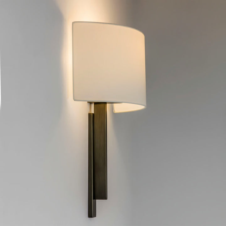 Tate | Wall Light