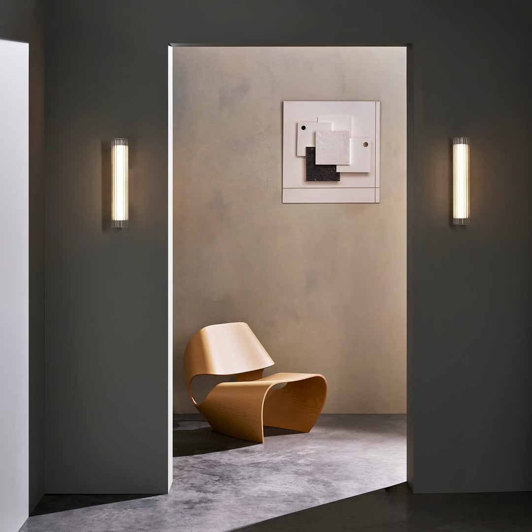 io 420 | Wall Light