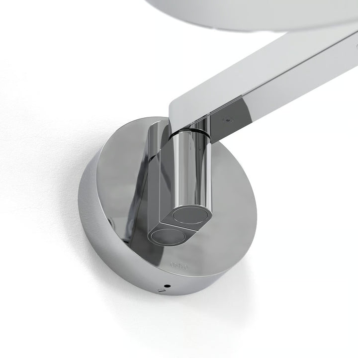 Nagoya | Magnifying Mirror