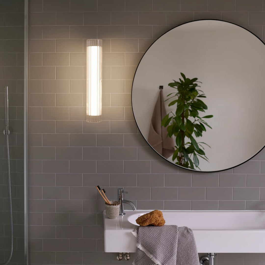 io 420 | Wall Light